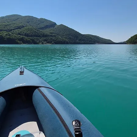 Utopia View Cabană Teşila
